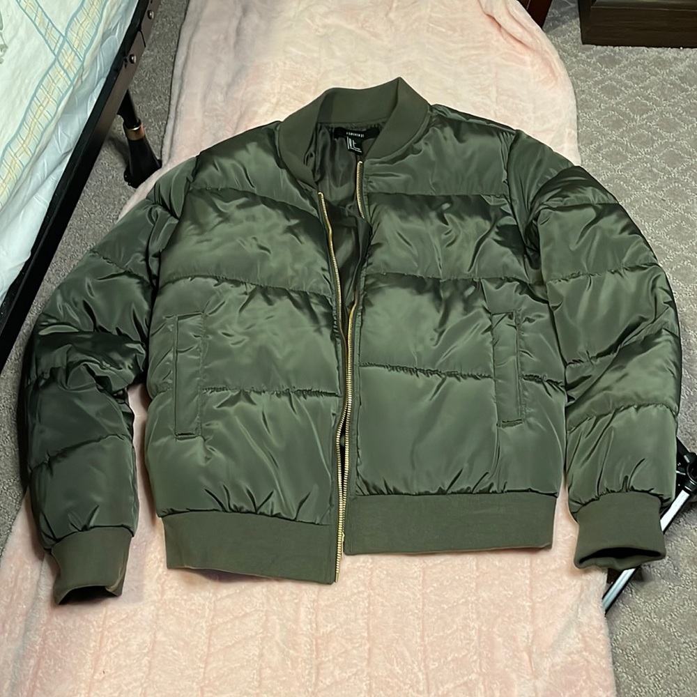 Forever21 Green Puffer Coat Hoodless Large